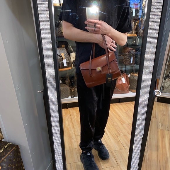 Vintage Christian Dior hand bag - Picture 10 of 10